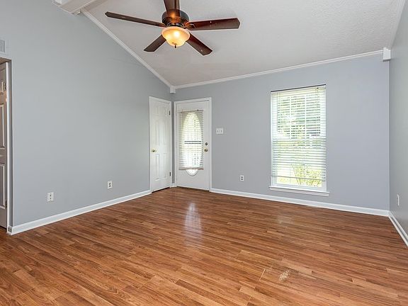 5th image of 6714 Kamali Ave