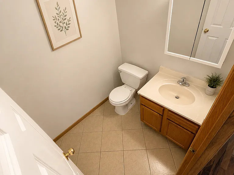 1415 43rd Ave NE — Photo 5