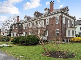 7 Francis Ave #2, Cambridge, MA 02138