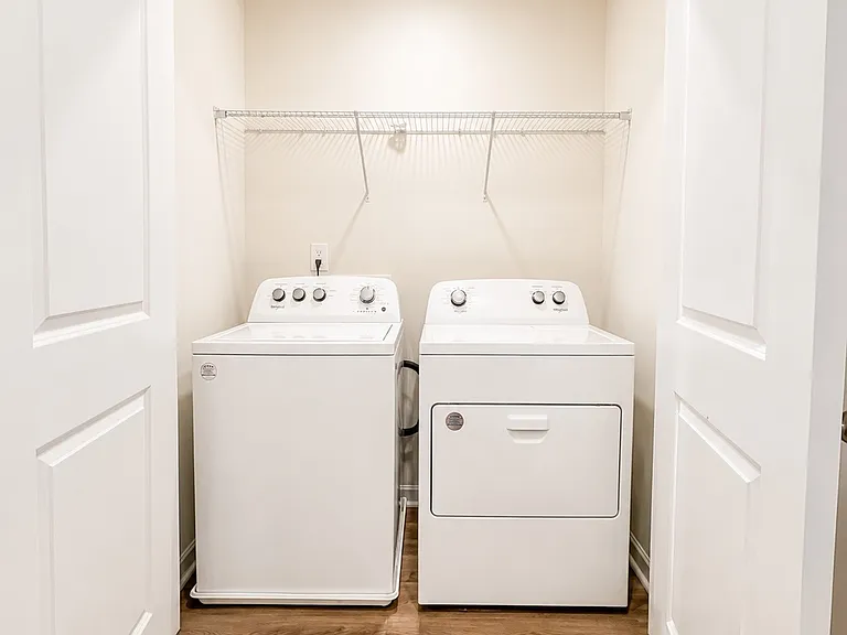 5522 Avery Dr — Photo 15