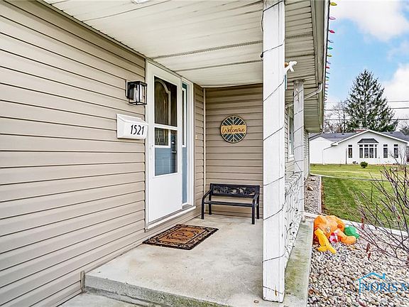 4th image of 1521 North Ct