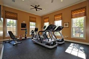 5th image of 211 Grant Park Dr