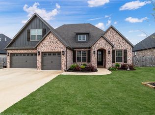 1606 Ridgewood Ave, Lowell, AR 72745