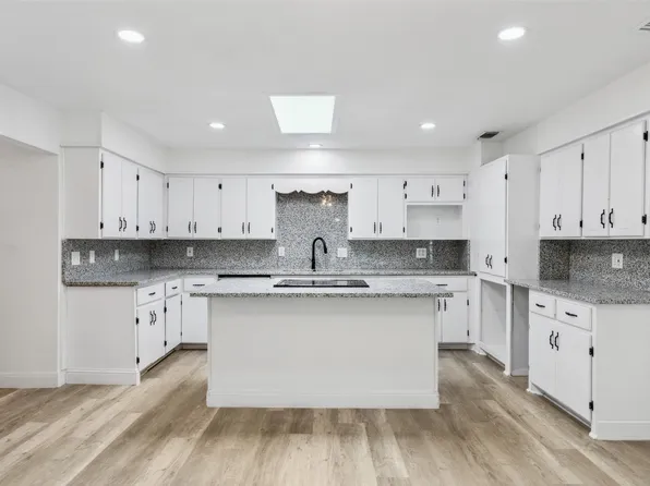 4217 Monna St, Fort Worth, TX 76117