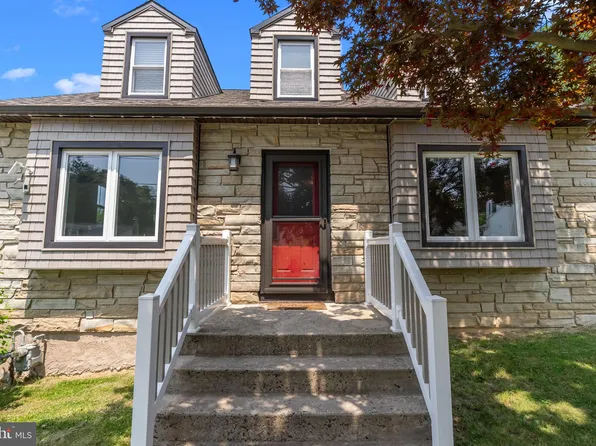 2715 Ivy Ln, Glenside, PA 19038