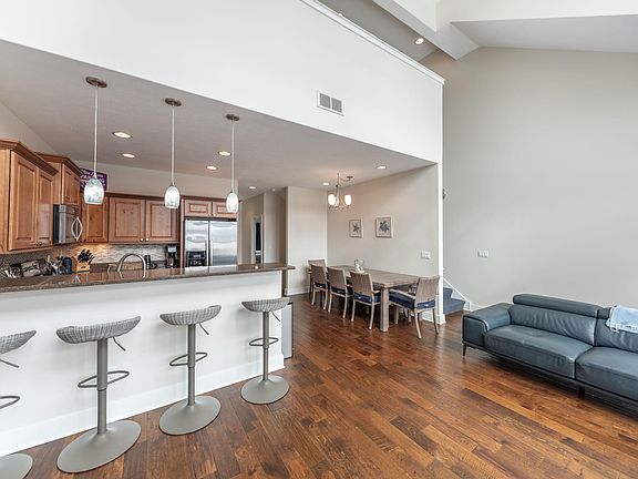 4th image of 5540 Johnson Rd #3