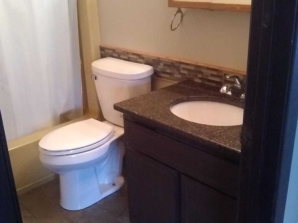 1st image of 810 S Marr St #B