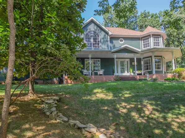 13125 Woodland Ln, Evansville, IN 47725