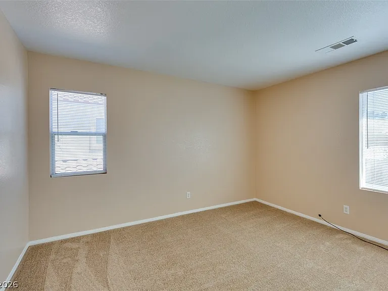 1401 Sycamore Spring Ct — Photo 21