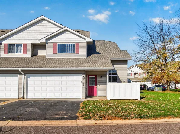 2024 Cleveland Way S #2024, Cambridge, MN 55008