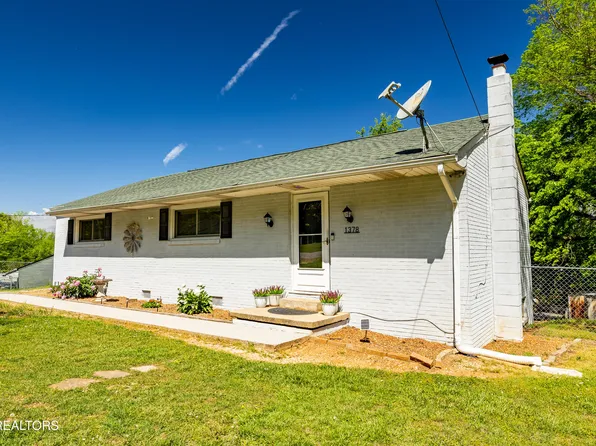 1378 Byrd Cir, Kingston, TN 37763