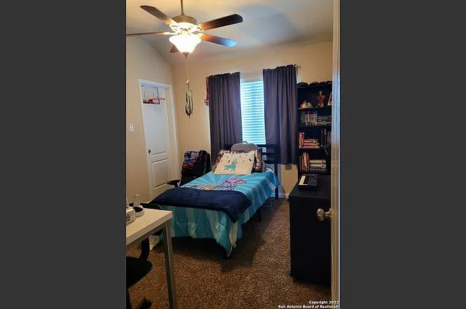 4503 Texas Jack — Photo 3