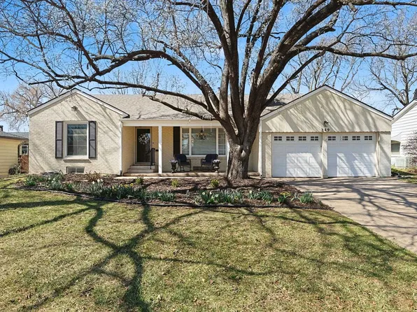 249 S Ridgewood Dr, Wichita, KS 67218