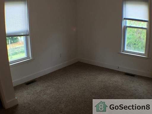 5th image of 2119 E 29th St APT 6