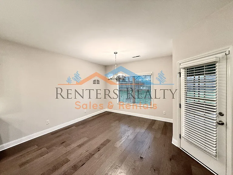 104 Colony Cove Dr — Photo 14