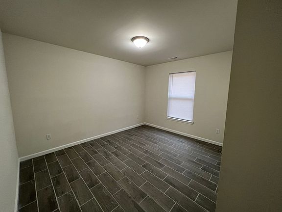 5th image of 11227 Cumberland Gap Dr #0