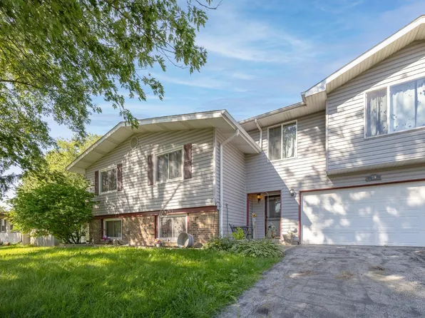 518 Remington Rd, Valparaiso, IN 46385