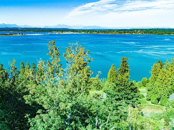 5488 Puffin Place, Blaine, WA 98230