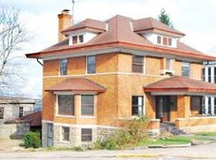 312 4th St, Aurora, IN 47001