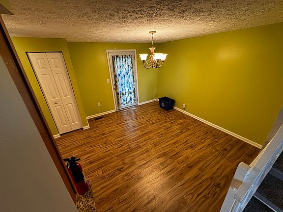 5th image of 3226 Split Oak Ct