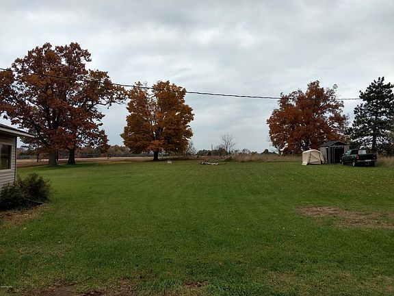 3rd image of 127 130th Ave