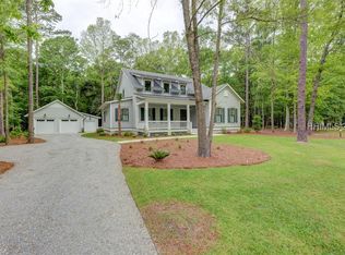 7 Oldfield Village Rd, Bluffton, SC 29909