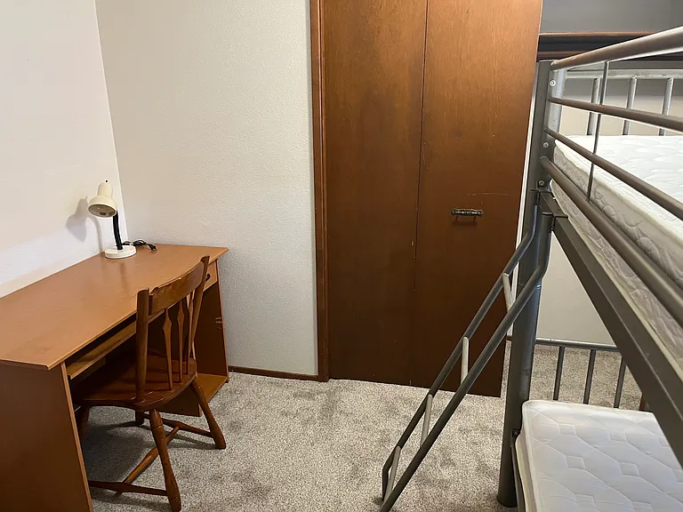 1533 Clydesdale Dr SE — Photo 11