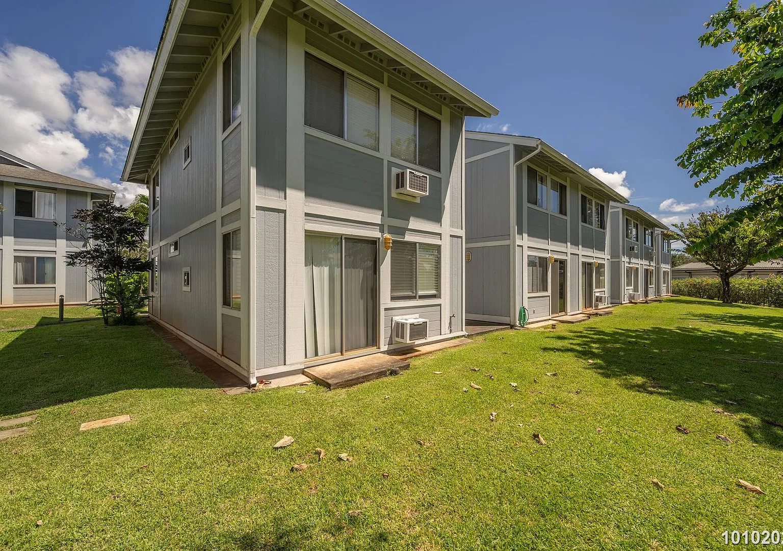 1br 1ba Townhome W/1 Assigned Parking & Ac In Mililani Mauka! — Photo 4