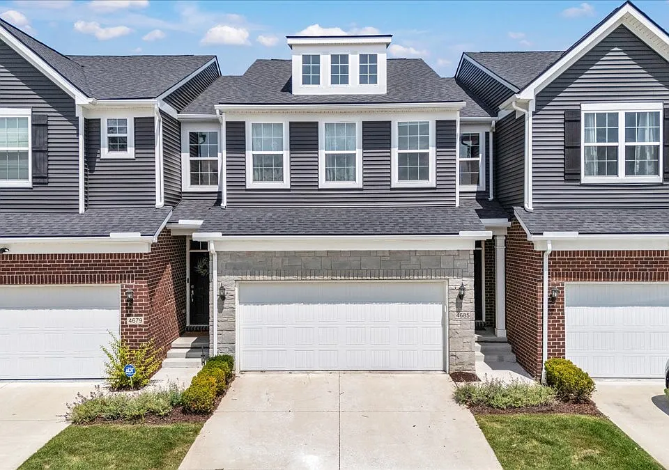 4685 Broomfield Way
