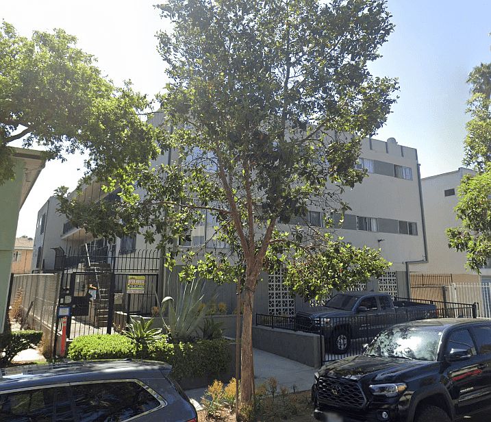 1st image of 3952 Gibraltar Ave APT 3