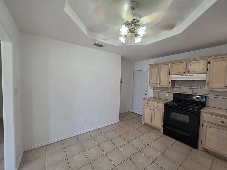 1908 Agua Fina Ave #1 — Photo 3