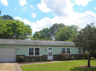 4929 Locke Ln, Virginia Beach, VA 23464