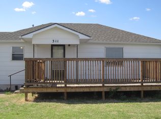 311 NW 3rd St, Laverne, OK 73848