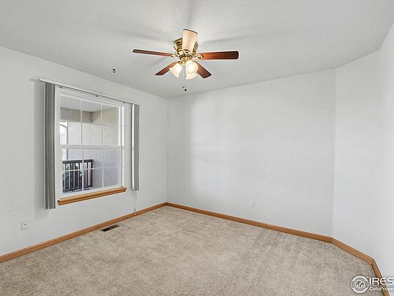 4th image of 462 S Elm Ave