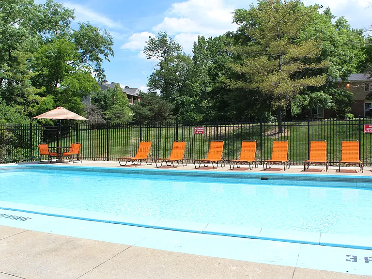 Woodhills Apartments — Photo 14