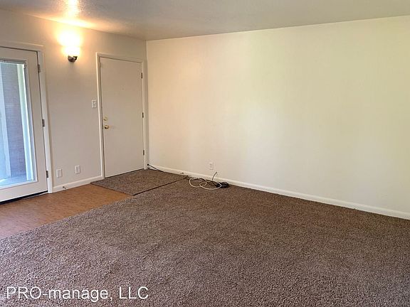 3rd image of 795 Garfield St #16