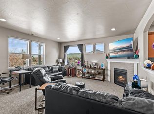 2264 College Way, Medford, OR