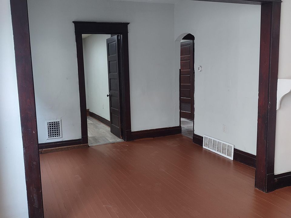 1st image of 1943 Niagara St #2