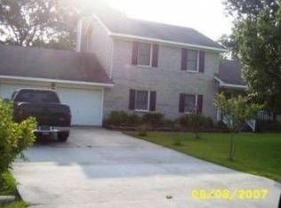6612 Burgenfield Dr, Fayetteville, NC 28314