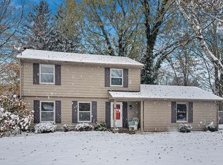 5762 Lamplighter Ln, Kalamazoo, MI