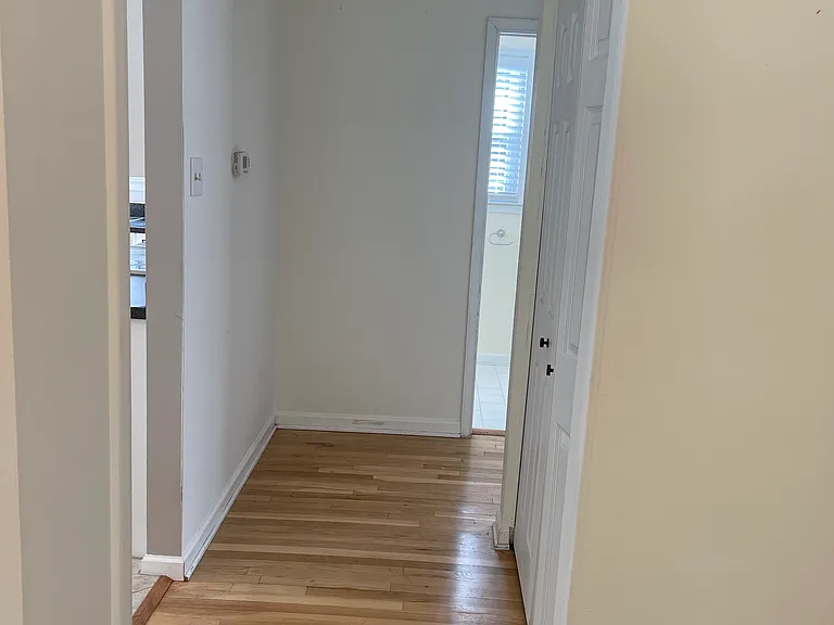 11506 Club Ct — Photo 21