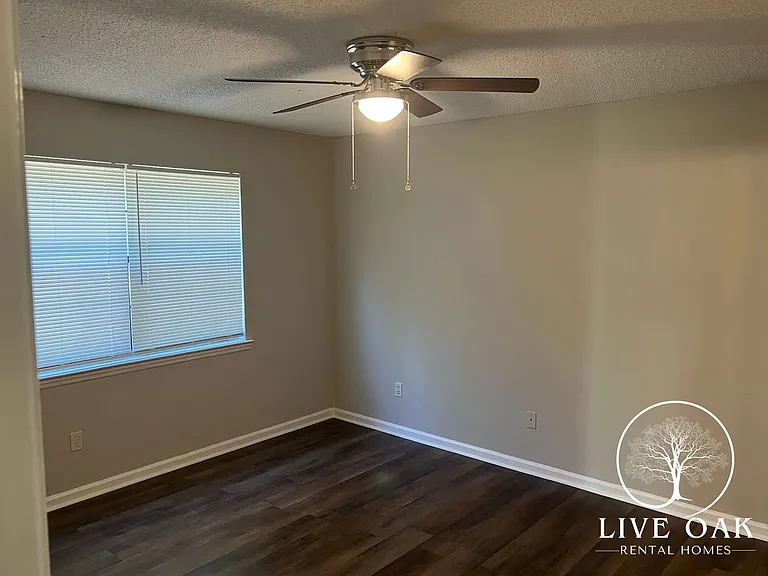 708 Timber Ridge Trl — Photo 10