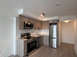 1010 Sandy Beach Rd #1112, Pickering, ON L1W3X5