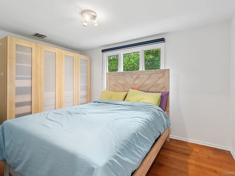 27 Atlantic Ave — Photo 22
