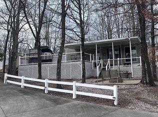 108 Laurelwood Ln, Traphill, NC 28685