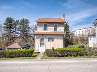 627 Rostraver Rd, Belle Vernon, PA 15012