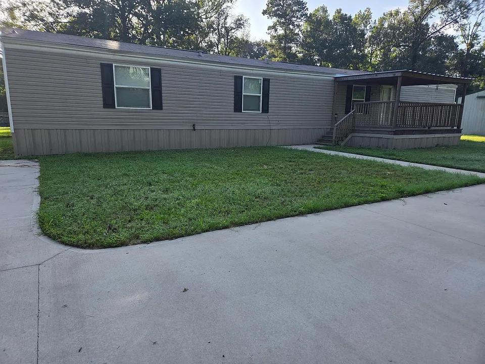 24330 Creekwood Dr