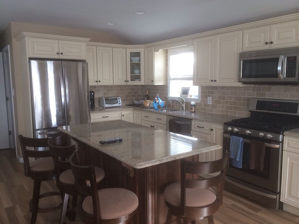 1st image of 13 Manville Lane
