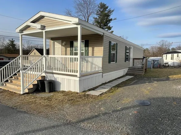 405 Rhett Ln, Altoona, PA 16602