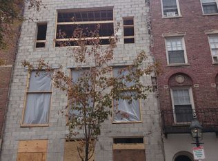 124 Chestnut St #3, Brookline, MA 02445